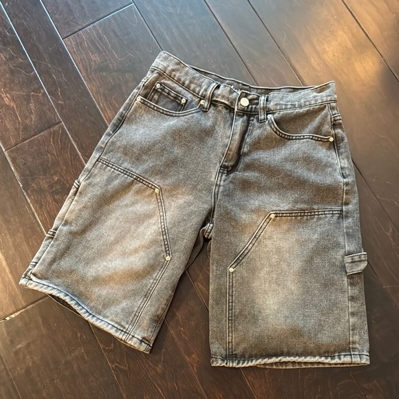 Blue Asphalt Gray Distressed Jean Shorts - Picture 5 of 9